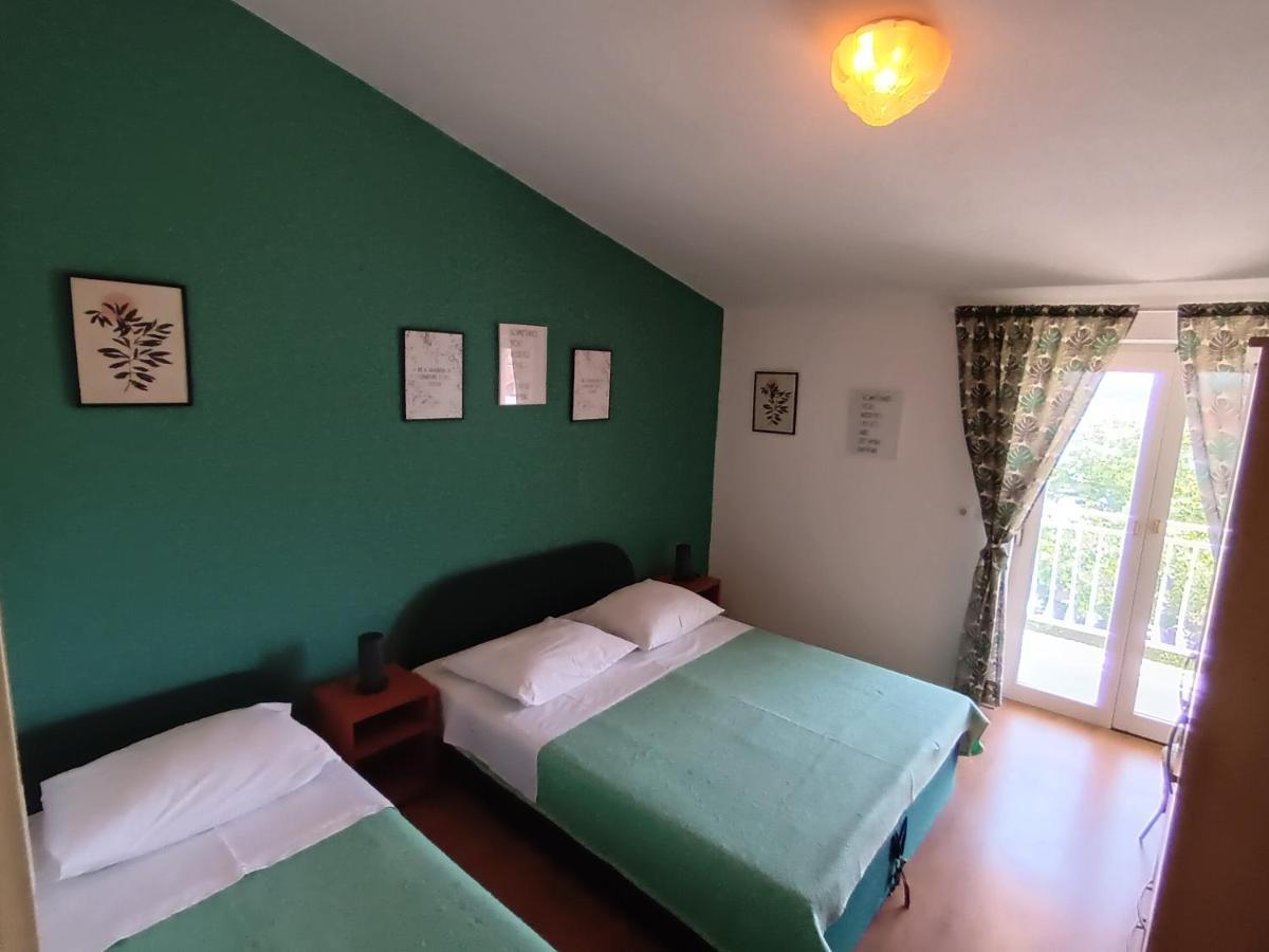 Apartments Danijela Tribunj  Ngoại thất bức ảnh
