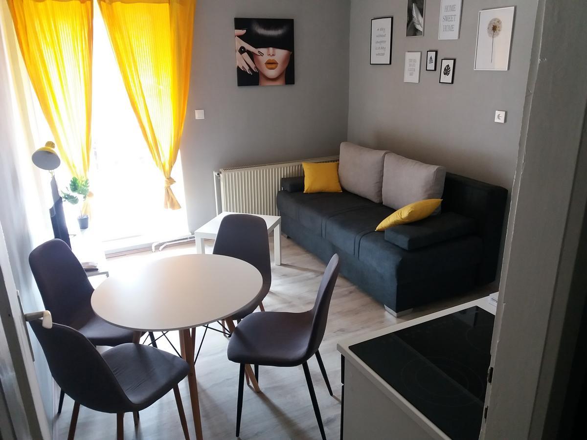Apartments Danijela Tribunj  Ngoại thất bức ảnh